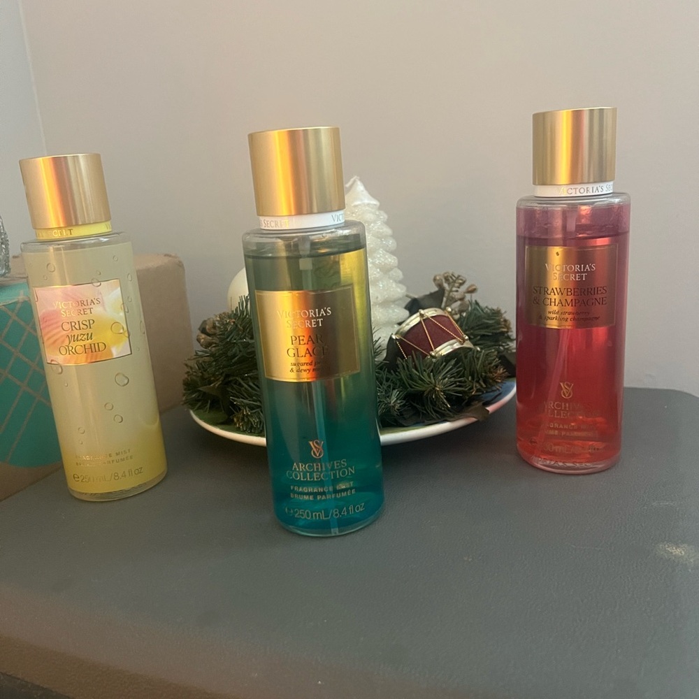 Victoria's Secret Mist - Crisp Yuzu Orchid, Pear Glace, Strawberries & Champagne